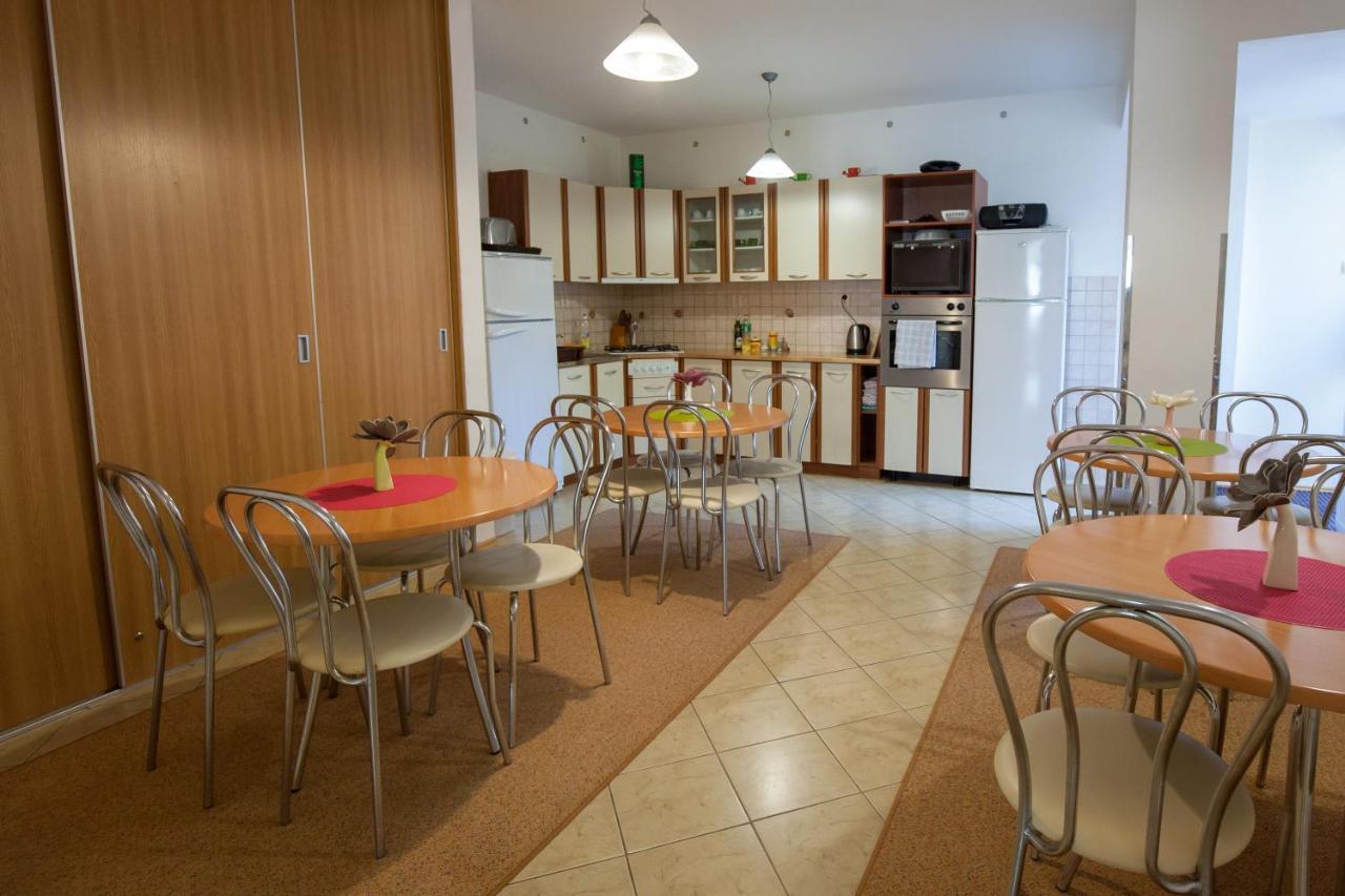 Hotel Privat Julia à Vrbov Extérieur photo